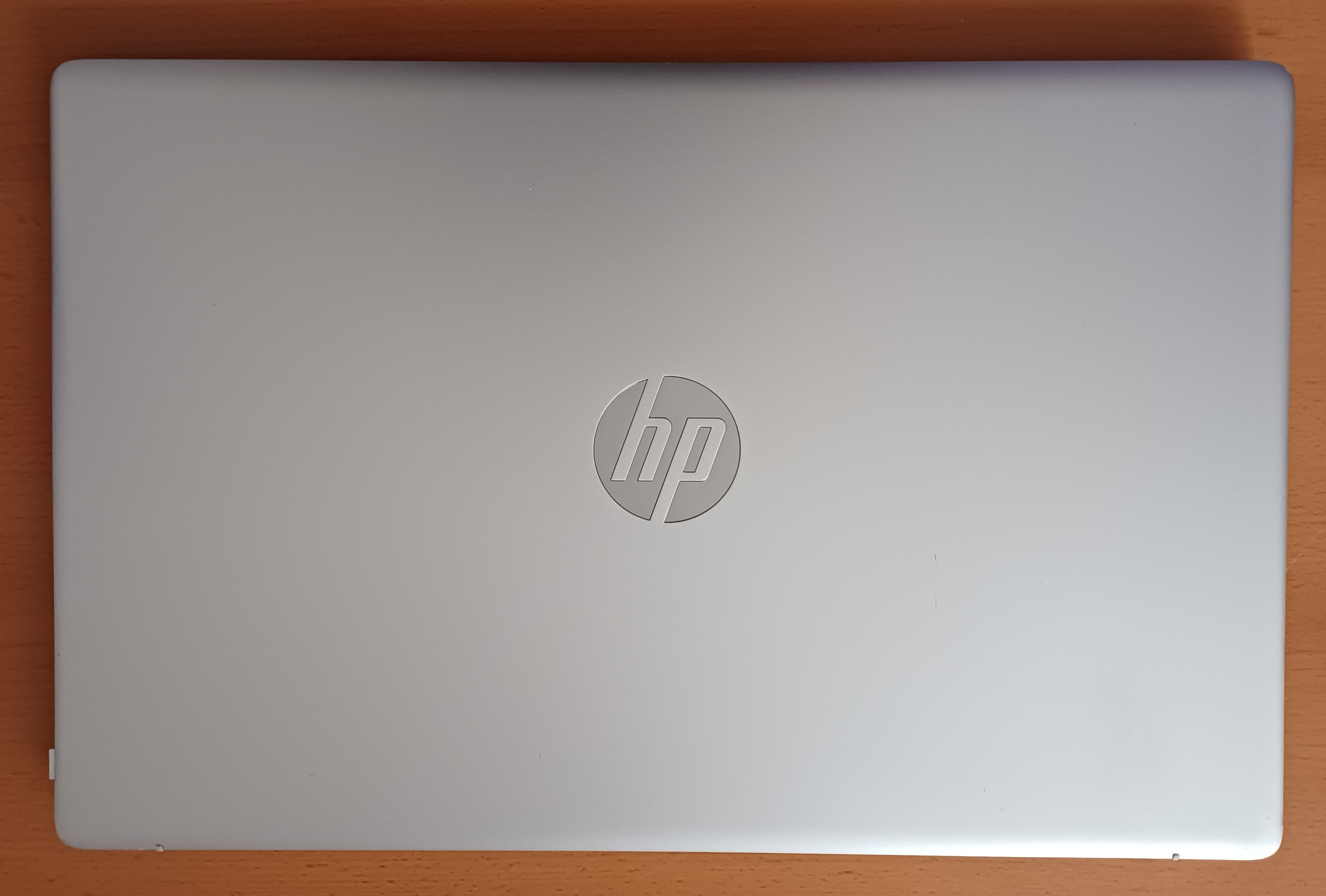 HP Laptop 17-cn2063cl 17,3" / Intel Core i5-1235U / 16GB / 1TB SSD / Intel Iris Xe / Windows 11