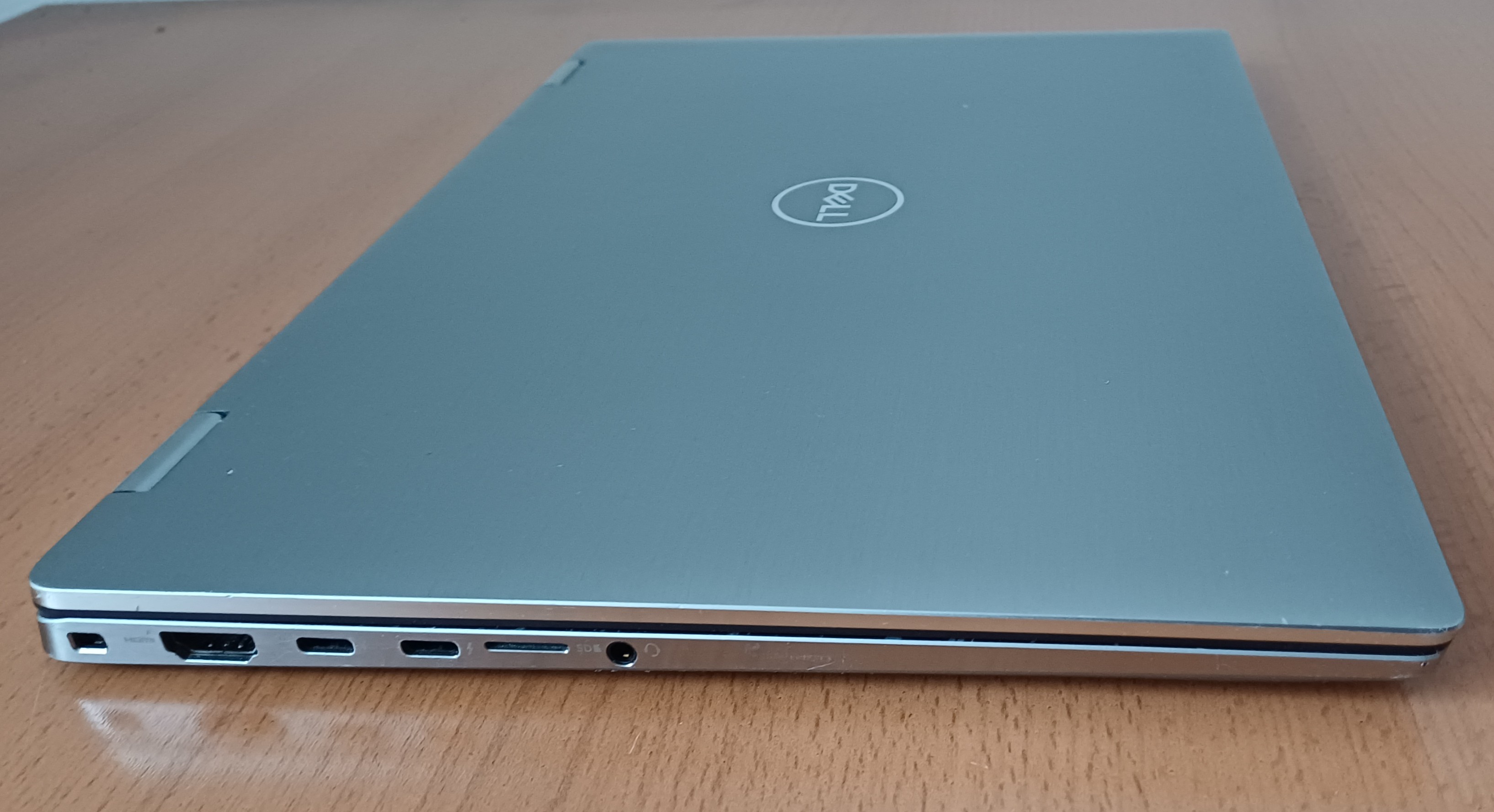 Dell Latitude 9420 14" Touch / Intel Core i7-1185G7 / 32GB / 512GB SSD / 2560×1600 / Windows 11