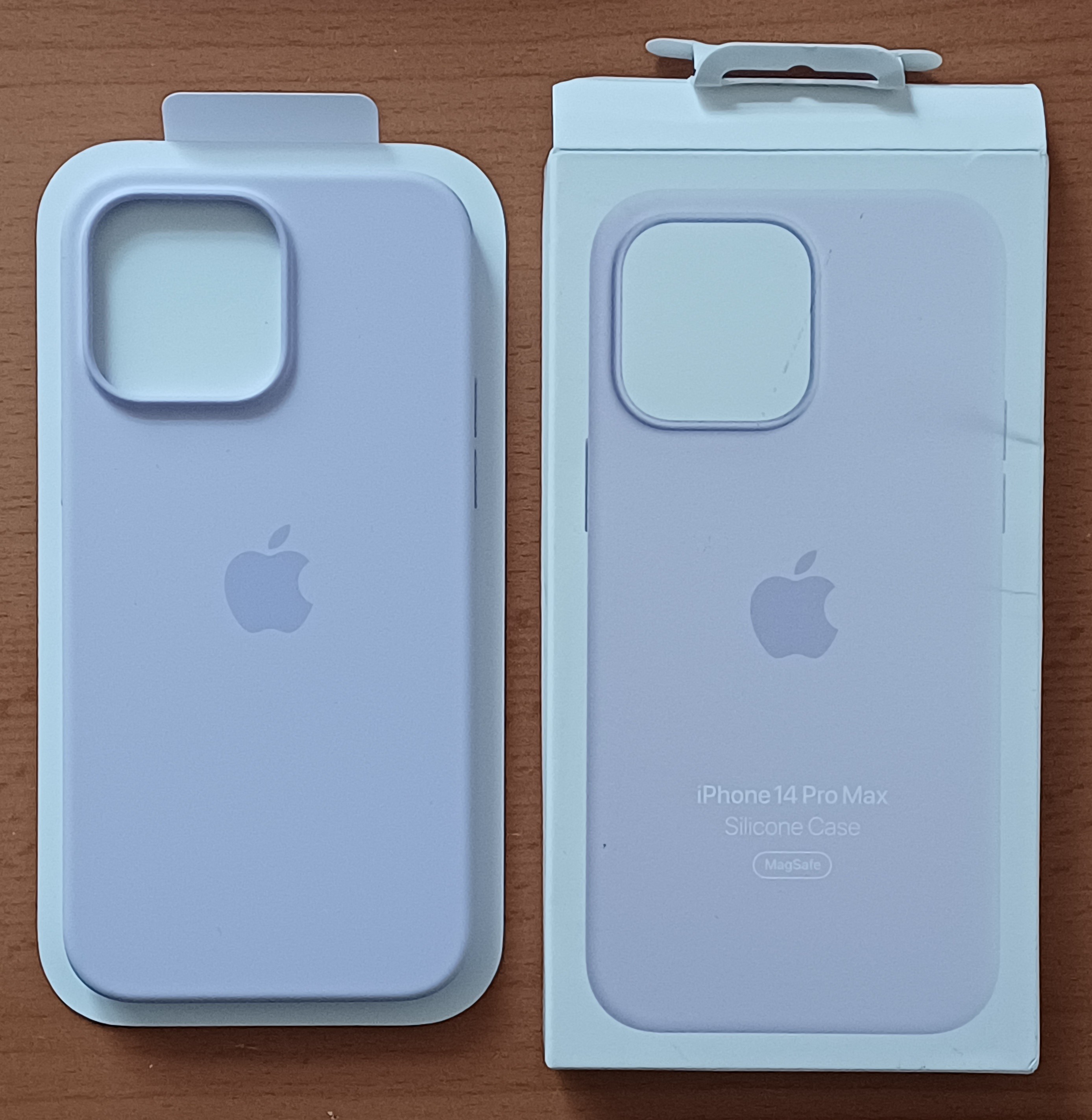 Apple iPhone 14 Pro Max Silicone Case MagSafe Lilac