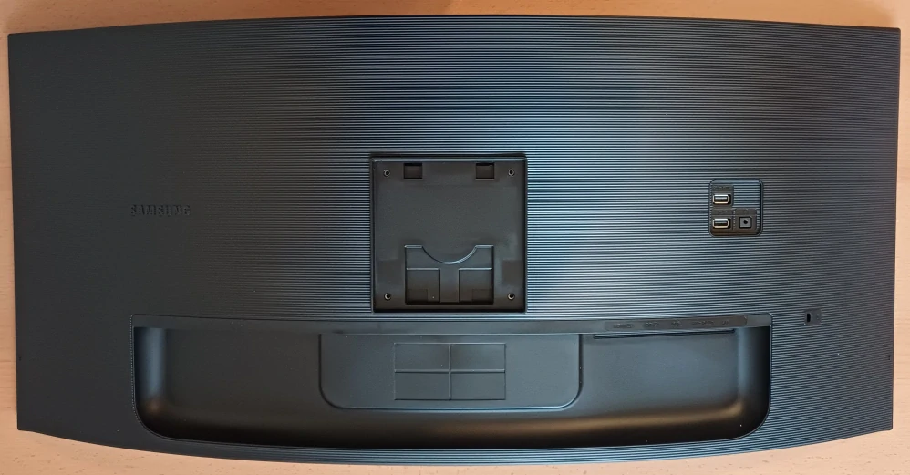 Samsung LS34C652VAUXEN – 34" UltraWide QHD zakřivený monitor