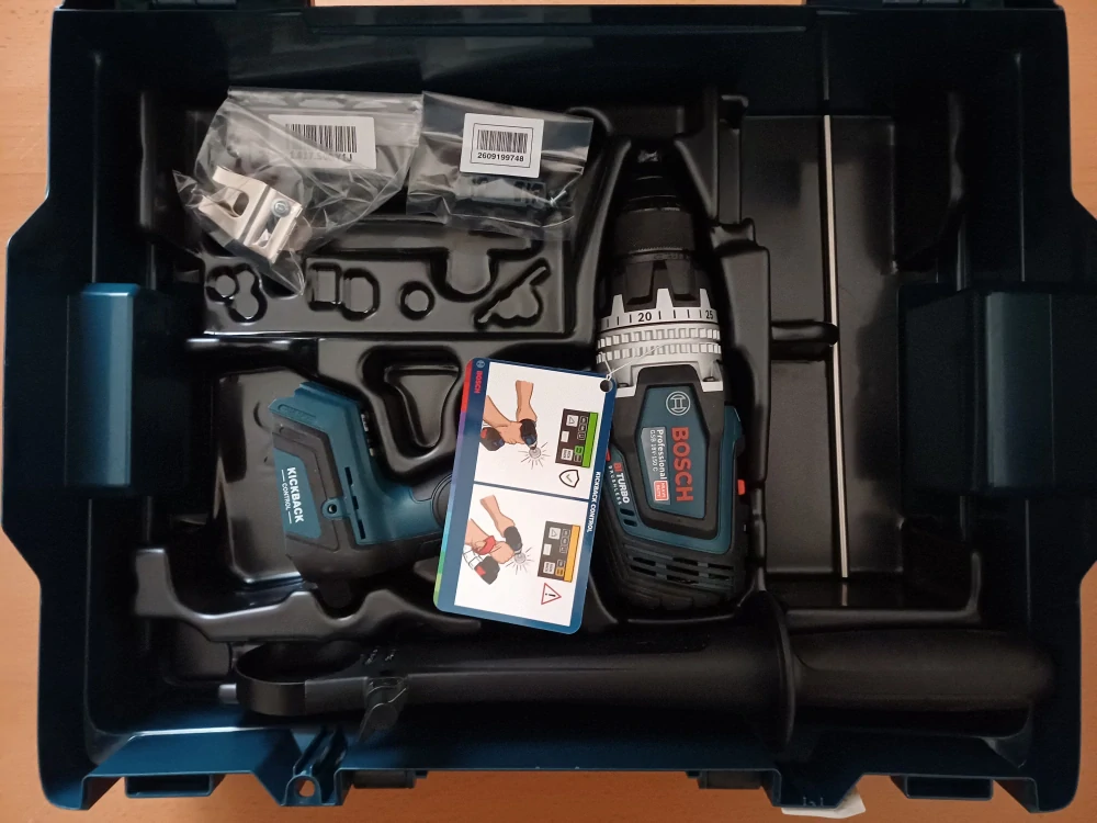 Bosch GSB 18V-150 C Professional – aku kombinovaný šroubovák (SOLO)