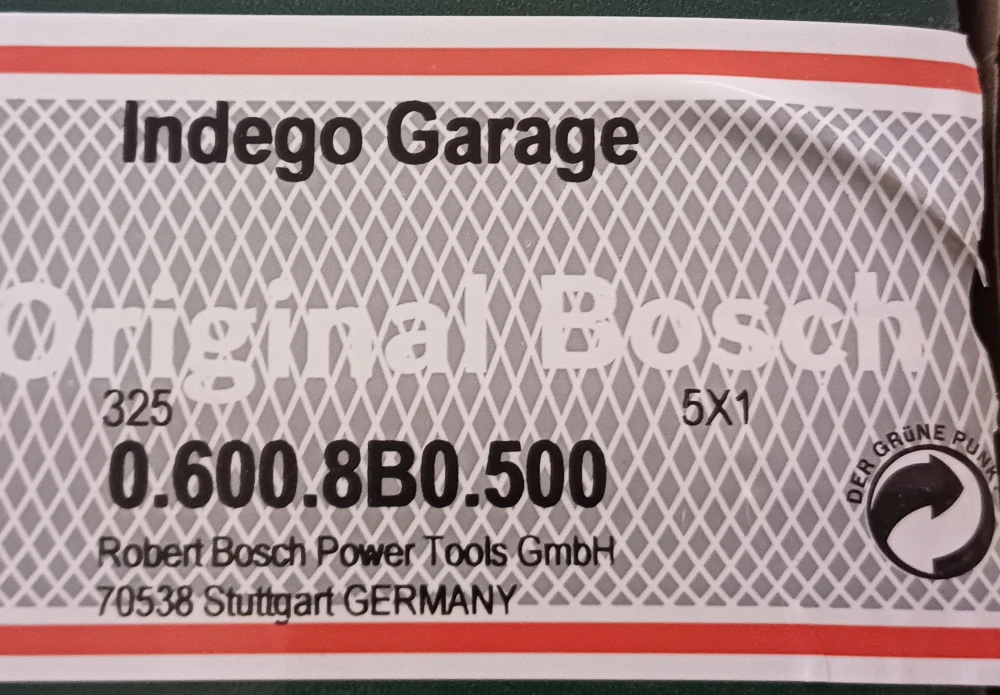 Bosch Indego Garage – originální přístřešek pro robotickou sekačku
