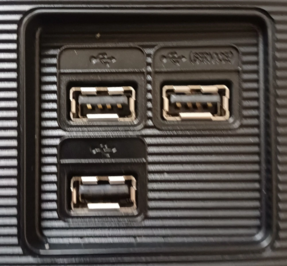 Samsung Smart Monitor M7 32" – 4K UHD Smart monitor